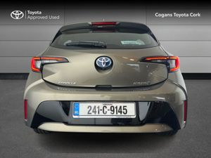 Toyota Corolla 1.8 Litre Hybrid - Image 4