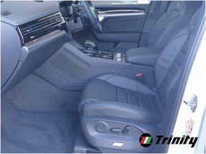 Volkswagen Touareg 252 R-line Commercial  Availab - Image 4