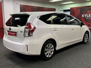 Toyota Prius Alpha - 1.8 Hybrid Automatic - Start - Image 3