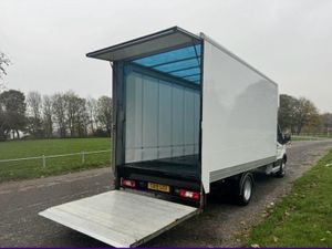 2019 2.0 350 Lwb 4m.Curtainside,Full Closure Tail - Image 3