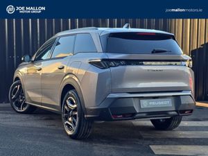 Peugeot 5008 New Model Allure. 73kwh Electric. - Image 2