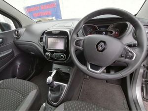 RENAULT CAPTUR DYNAMIQUE NAV TCE 90 P 4DR - Image 2