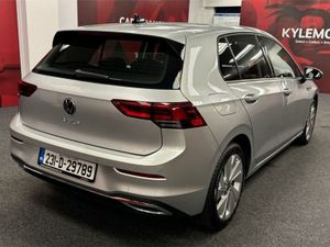 Volkswagen Golf Manual 2.0 TDI - Style Edition - - Image 3