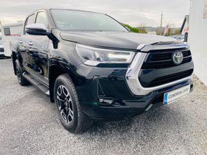 2022 TOYOTA HILUX 2.4 D-4D INVINCIBLE 4WD MANUAL - Image 4