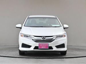 Honda Grace 1.5 Hybrid 4DR Auto  low Mileage reve - Image 2