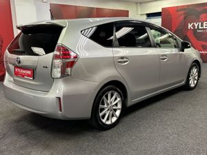 Toyota Prius Alpha - 1.8 Hybrid Automatic - Rever - Image 3