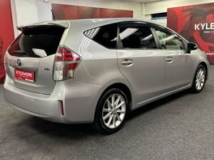 Toyota Prius 1.8 Hybrid Automatic - Reverse Camer - Image 3