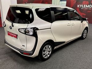 Toyota Sienta 1.5 Hybrid 7 Seater - AIR Condition - Image 3