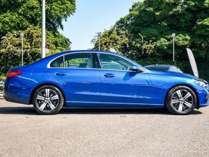 Mercedes-Benz C-Class New Model C200d - Image 3