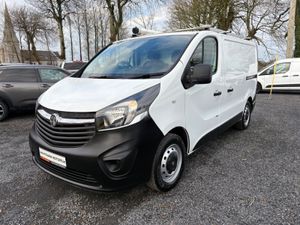 Vauxhall Vivaro - Image 2