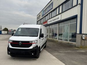 Renault Master Van - Image 3