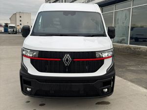 Renault Master Van - Image 2