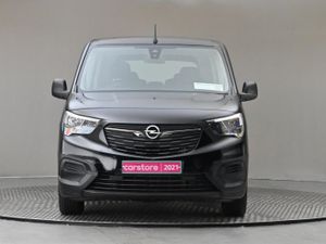 Opel Combo 1.5 Turbo D Life 100BHP 6spd Energy XL - Image 2