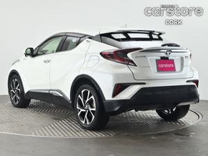 Toyota C-HR 1.8 Hybrid Auto - Image 4