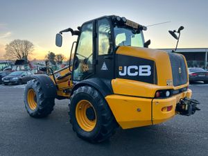 JCB 320s - Image 3