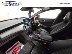 Mercedes-Benz CLA-Class Cla180 Shooting Brake  Au - Image 2