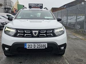 2021 Dacia Duster Comfort  (6 Speed manual) - Image 3