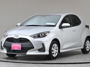 Toyota Yaris 1.0 Auto Petrol  reverse Cam park Se - Image 3