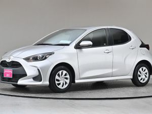 Toyota Yaris 1.0 Auto Petrol  reverse Cam park Se - Image 4
