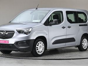 Opel Combo 1.5 Turbo D Life 100BHP 6spd Energy XL - Image 4