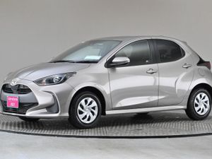 Toyota Yaris 1.0 Auto Petrol  reverse Cam privacy - Image 4