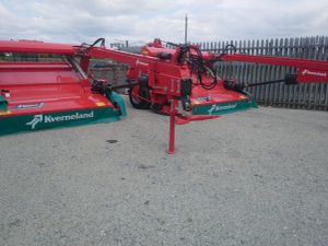 New Kverneland 4332LT 10ft 6 Conditioner Mowers - Image 3