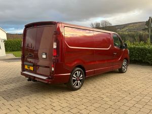 2024 Renault Trafic Exclusive Red Edition 170bhp A - Image 4