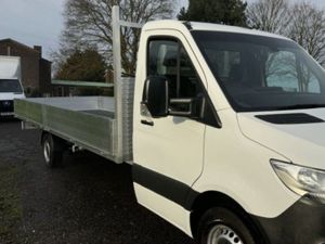 DROPSIDE 2022 MERCEDES-BENZ SPRINTER - Image 2