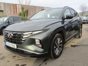 Hyundai Tucson Ix35 Executive 2tone HEV Automatic - Image 3