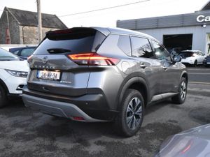 Nissan X-Trail SV Premium E-power - Image 2