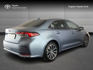 Toyota Corolla Hybrid Luna Sport - Image 2