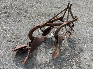 Ferguson 2 Furrow Plough - Image 3