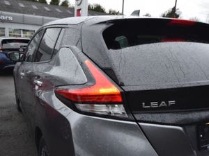 Nissan Leaf Premium 40kw With Only 4 000kms - Image 3