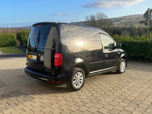 2018 (182reg) Volkswagen Caddy Highline NO VAT - Image 4