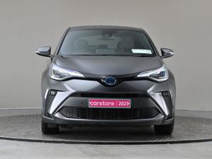 Toyota C-HR 1.8 Hybrid SOL  half Leather reverse - Image 2