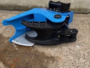 13 ton tree shears in stock ready to go - Image 3