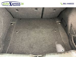 BMW 1 Series 118 D Automatic  Reversing Camera - Image 4