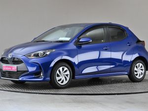 Toyota Yaris 1.0 Auto Petrol  reverse Cam park Se - Image 4