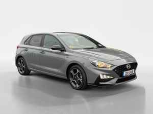 Hyundai i30 Petrol Deluxe Nline - Image 2