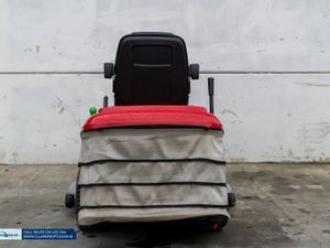 Demo Honda HF 2417 Lawnmower - Image 4