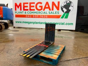 1500mm x 800mm FORKS....16" CARRIAGE.......729. - Image 3