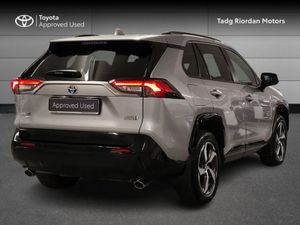 Toyota Rav4 Plug-in Hybrid SOL - Image 2