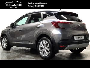 Renault Captur TCe 100 Iconic - Image 3