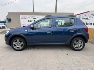 172 Dacia Sandero Stepway 1.5D Low Miles High Spec - Image 3
