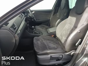 Skoda Superb Superb SPT 2.0tdi 150HP DSG - Image 4