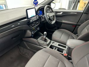 Ford Kuga 1.5d St-line  price Drop   80 P/W - Image 4