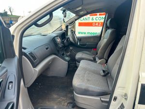 Hyundai H100 I Load Twin Sliding Door Panel Van. - Image 4
