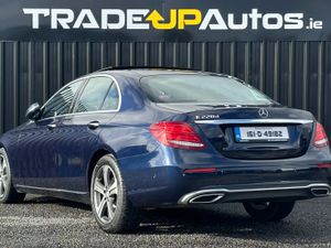 Mercedes-Benz E220d Premium - Image 4