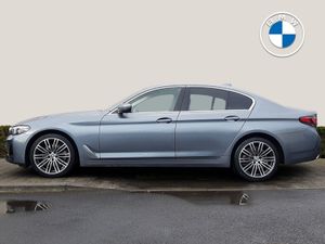 BMW 5 Series 520d SE - Image 3