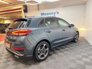 Hyundai i30 Petrol Deluxe Nline - Image 3